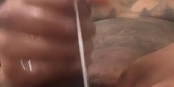 Squirt cum