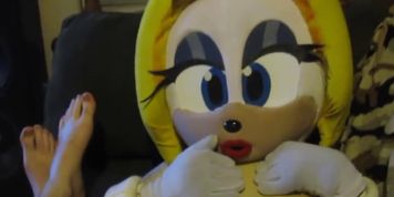 Sonic Girl Craves Cock Thick Wet Pussy Pleasure