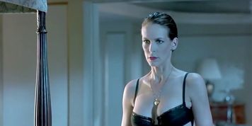 Celebrity Jamie Lee Curtis Strips and Fucks in True Lies & Blue Steel (Lara Craft)
