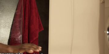 Horny Teen Peeps on Hung Boss in Shower! (Chloe Couture, Justin Slayer)