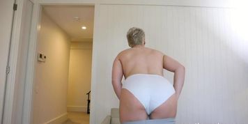 Hairy Girl Molly Pleasuring Herself solo (Milla Vincent)