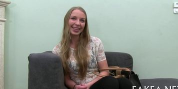Sweet pussy offering from babe - video 31