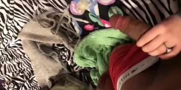 She let me bend her over and finish in her mouth  (Fatpussy)
