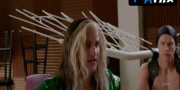 Becca Tobin Bikini Scene  in Glee (Milan Summer)