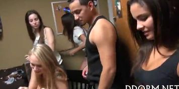 Nonstop pecker pleasuring