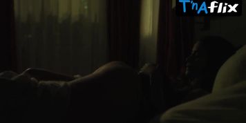 Chloe Schmutz Butt Scene  in Chacun Sa Nuit
