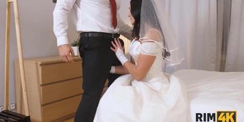 RIM4K. Bald man enjoys asslicking by his delectable Czech bride (Beauty Dior, Leanne Lace)