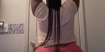 I live in montreal if ever you ladys of that wanna have some fun holla at you ssbbw addicted