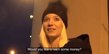 Blonde student fucks outdoor at night