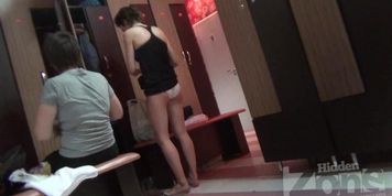 Hidden Zone Locker room webcam 41