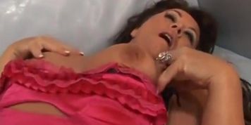Rich GILF's pussy fucked by butler's BBC