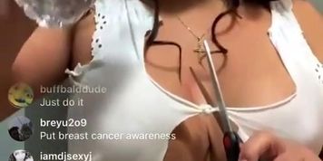 Insta live nip slip (Live instagram)