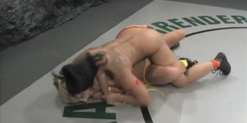 Dragon vs. Slayer in a nude wrestling action! (Dragon Lily, Sammie Rhodes)