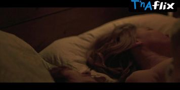 Dinara Drukarova Breasts,  Lesbian Scene  in Compartment No. 6