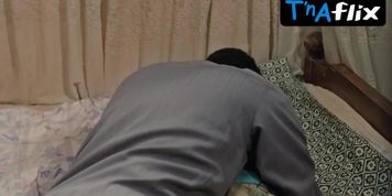 Abeer Sabry Sexy Scene  in Asafeer El Neel