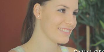 Girl enjoys her anal experience - video 25