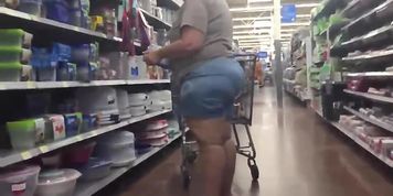 Big candid ass granny