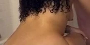 o.booty/itslunarliv 4