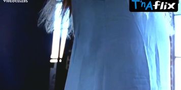 Erin Brown Lesbian,  Butt Scene  in Chantal (Misty Mundae)