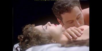 Alyssa Milano Orgy In Embrace Of The Vampire Movie