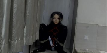 rubber doll & mask (RubberDoll)