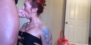 Tatooed babe gets a facial and continues sucking