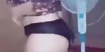 Arab Ass dance (Mia Callista, Mia Khalifa, Mia Mia)