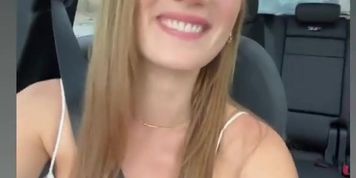 Gizem Karaca Sexy Scene  in Gizem Karaca Sexy In Socials - Videos