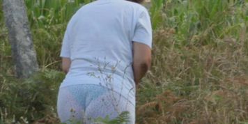 Spying Mom Butt - Chubby Plumper Granny - Mature Ass Booty