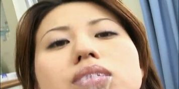 Girl collects cum in a beaker and gives a good show