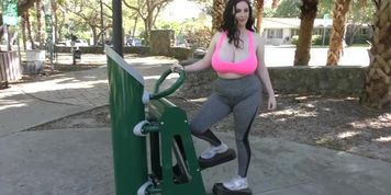 Milly Marx BTS 1 (Milly Marks)
