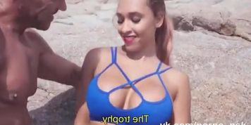 BRIANA BANDERAS (Briana Bounce)