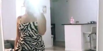 Gorgeous latina get's cock downed before class