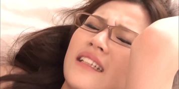 Ameri Visits a Single Man's Home (Ameri Ichinose, Tsubasa)