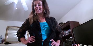 USAwives Sexy Mature Women Solos Compilation