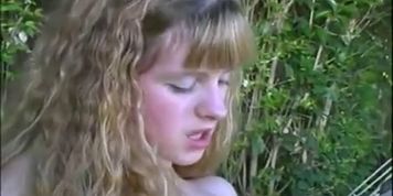 MOLLY ROME OUTDOOR FUCKING