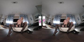 Pervrt- skye blue