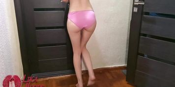 Oops...I pee in my panties