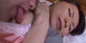 Japanese mom and not her son - video 1