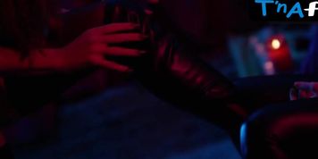 Jessica Alonso Lesbian,  Butt Scene  in Vampire Virus