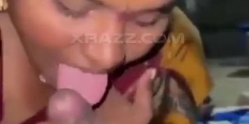 Desi Tamil Bhabhi Sucking Devar Dick