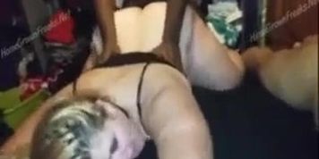 Big Booty Blonde Gril