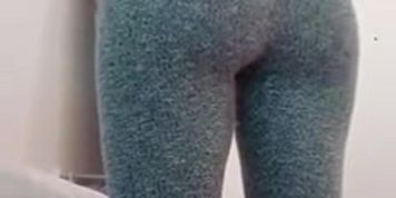 Hot Ass Selfie - Really!