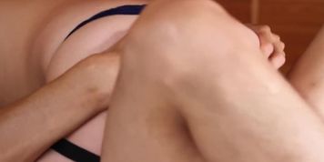 MI ESPOSA BA&Ntilde;ADA EN LECHE TIENE RICAS NALGAS