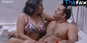 Mahi Kaur Sexy Scene  in Psycho Saiyyan