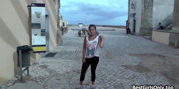Young Couple Tourists Sex Inside Public Monuments Voyeur