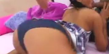 Teen Aliana Love