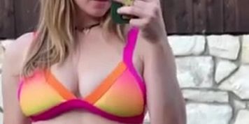 Grace Charis Flashing Boobs In Bikini Onlyfans Leaked