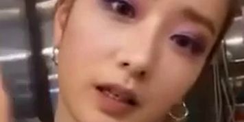 I Think That Bomi Needs A Serious Sticky Facial Right Here, Guys