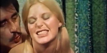 Sharon (1975) (Jean Dalton, Jean Jennings, Suzanne McBain, Veri Knotty)
